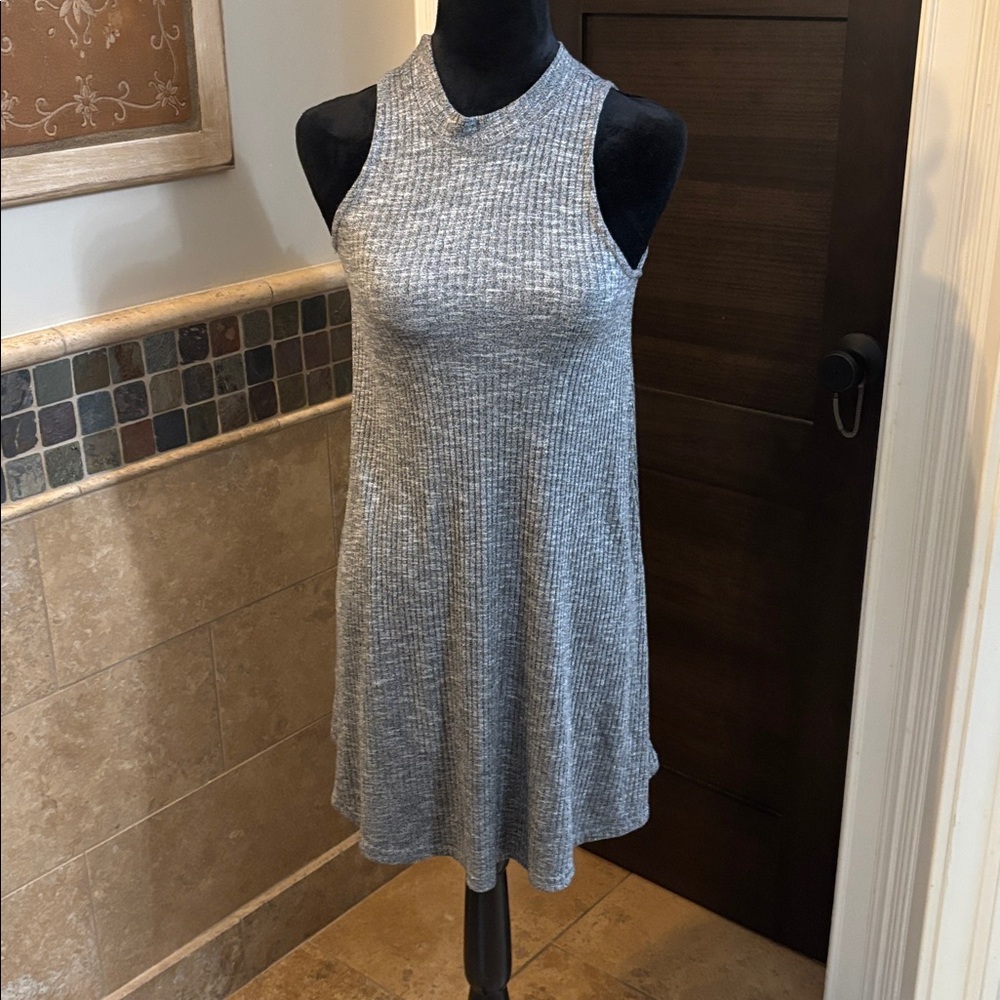 Charcoal grey Hollister dress or top! Size small. No rips or stains